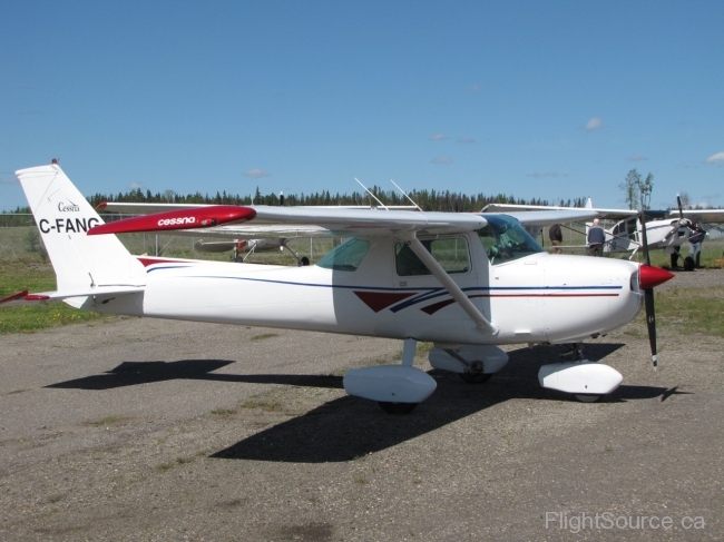 Cessna 150M C-FANG