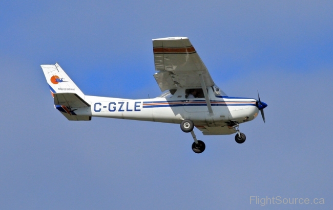 C-GZLE   1977 Cessna 152