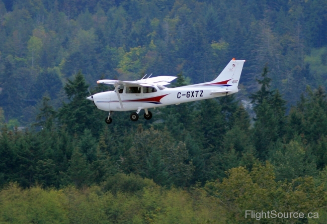 Cessna 172s C-GXTZ