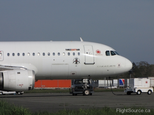 Air Canada/U2 tour logo Airbus A320 C-GQCA