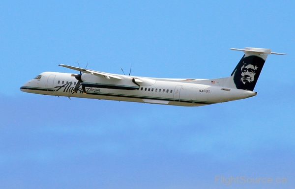 N451QX  Bombardier DHC-8-402