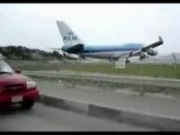 Insane 747 plane landing!